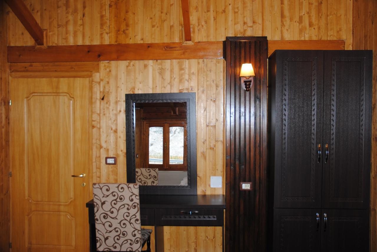 Hotel Vataksi Shkoder Bagian luar foto